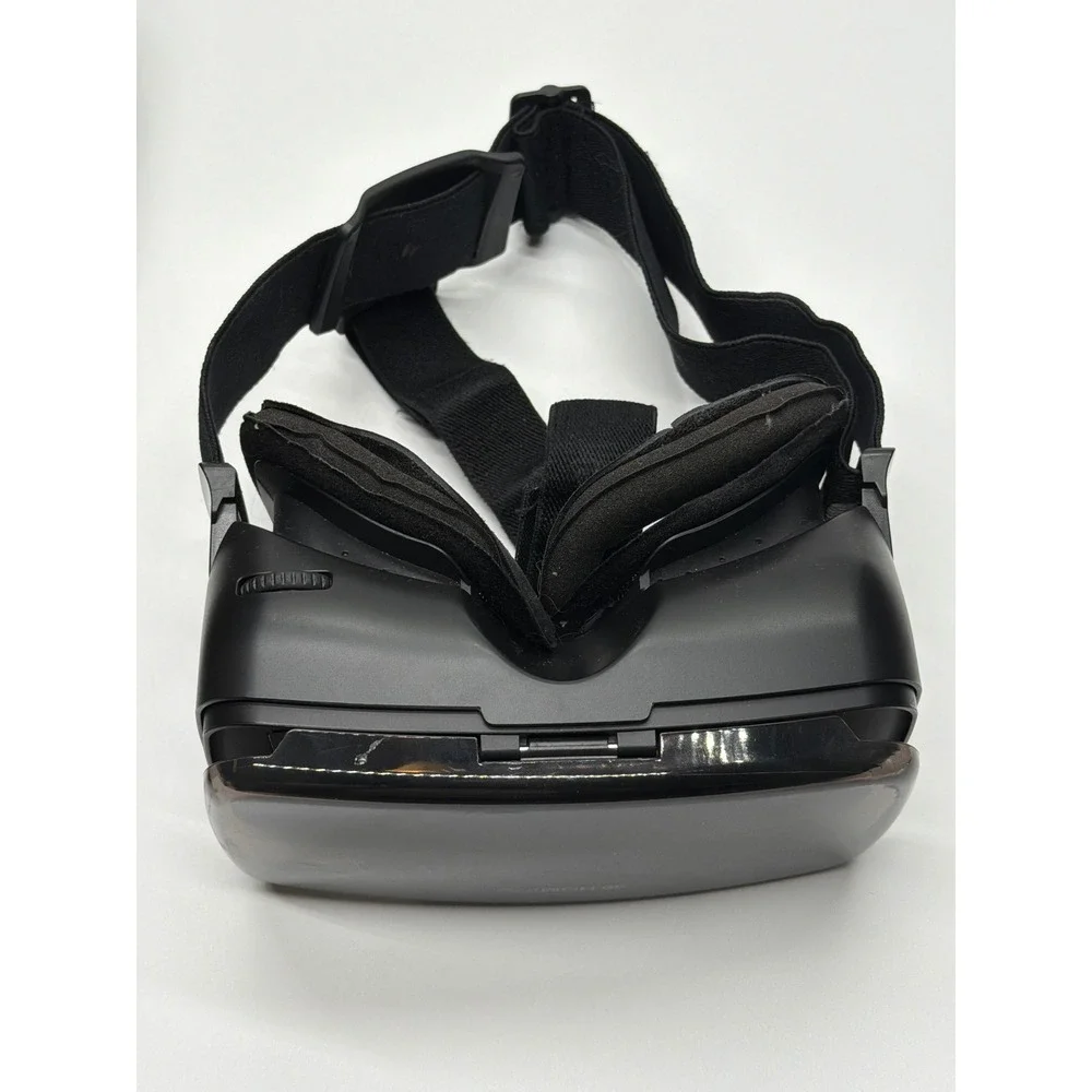 Homido V2 VR Headset for Smartphones Black Mobile Virtual Reality with Hard Case